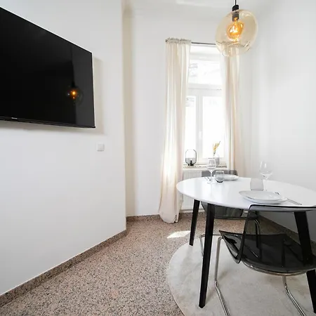 Apartment - Kitchen & More